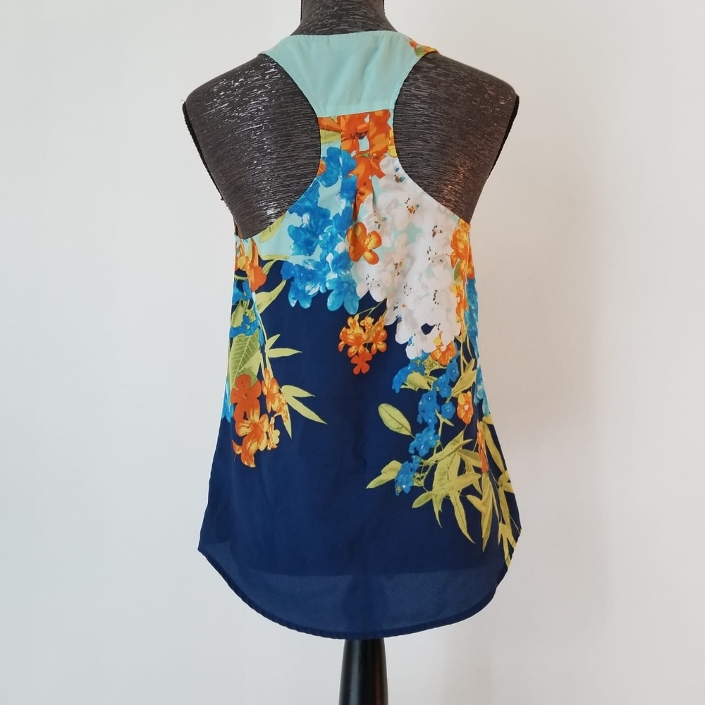 APT9 Racetback Top - Picture 2 of 7